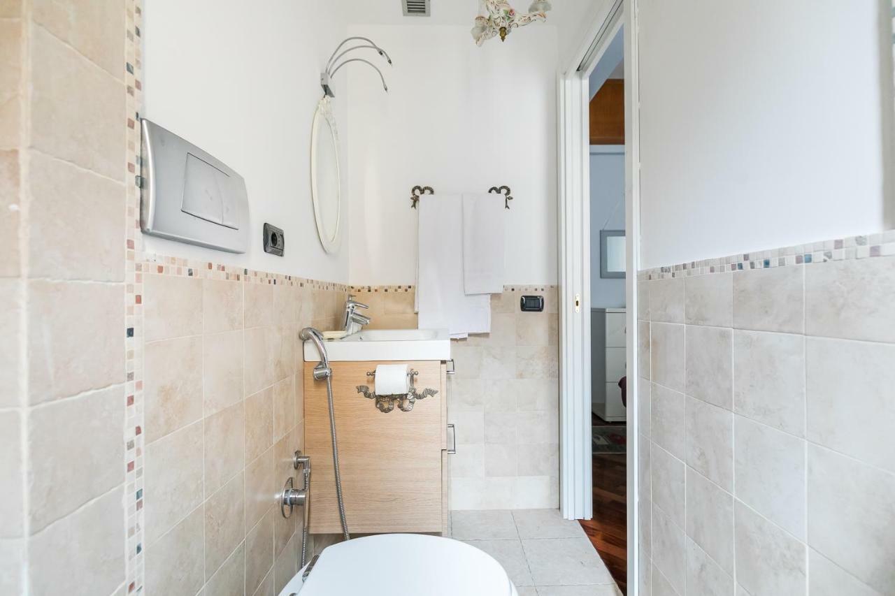 Vacanza Romana Guesthouse Rome Bagian luar foto